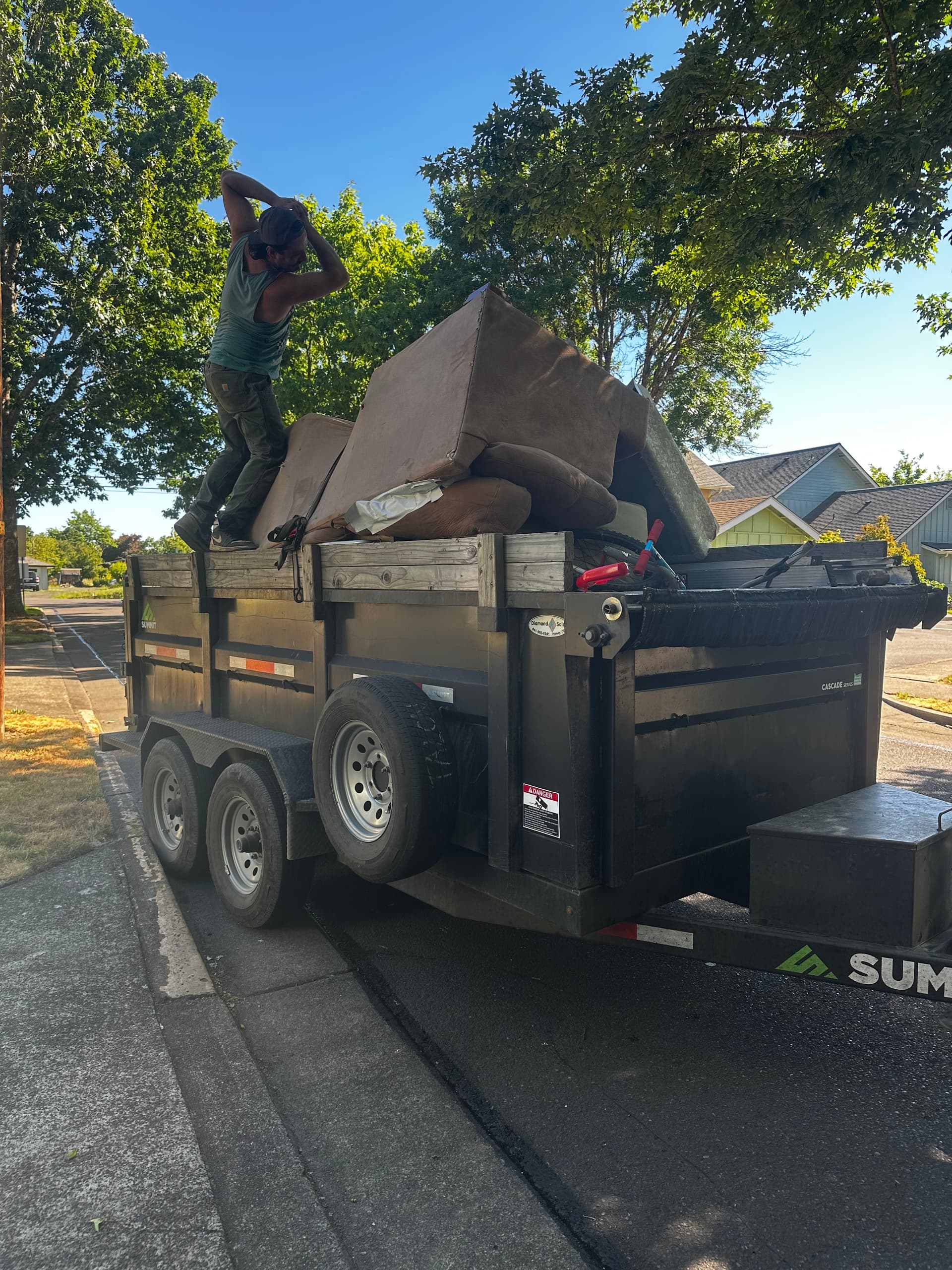 Blog post How Full-Service Junk Removal Really Works image