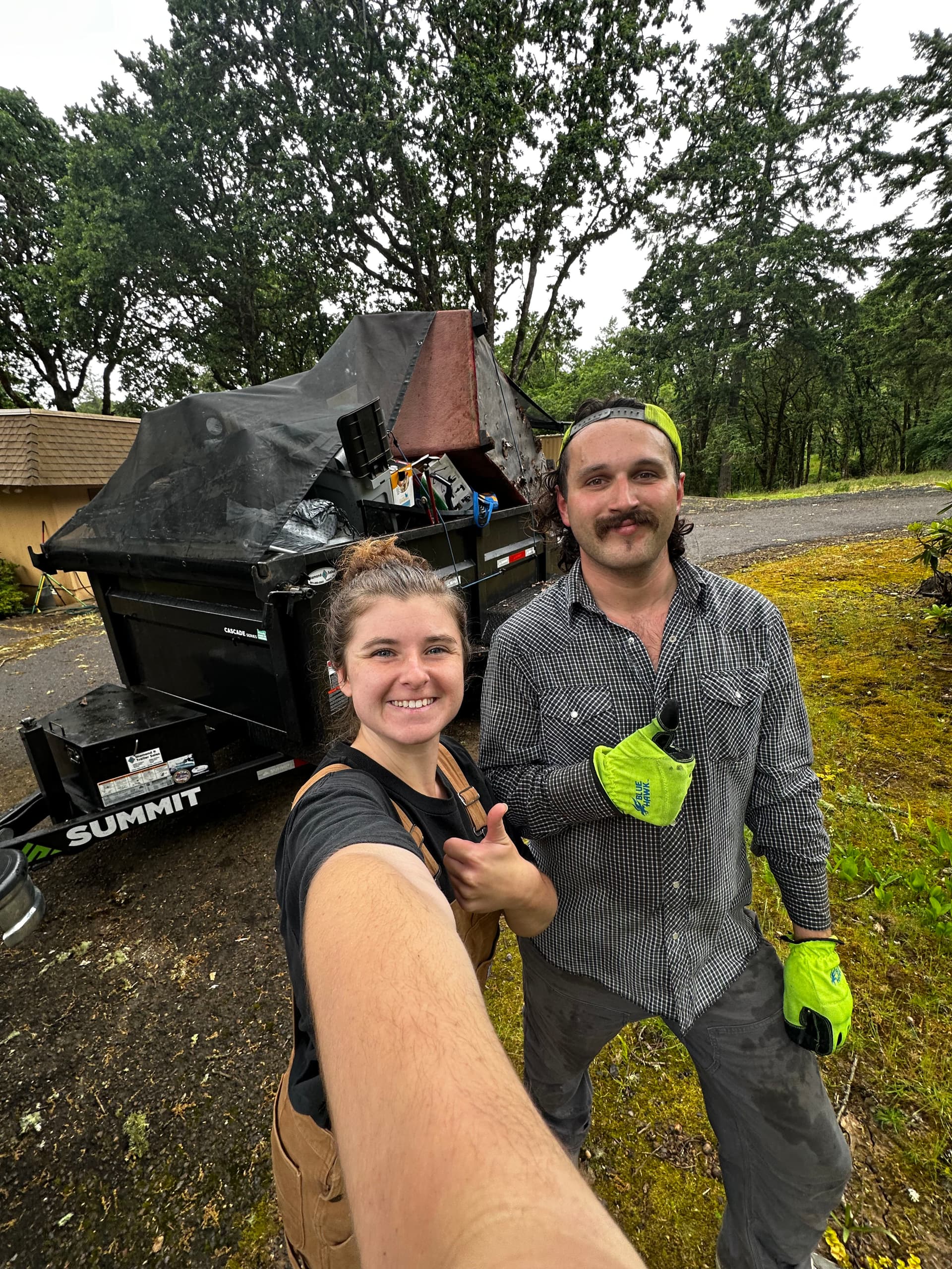 Blog post House Cleanouts for Elderly Moves Without a Dumpster image