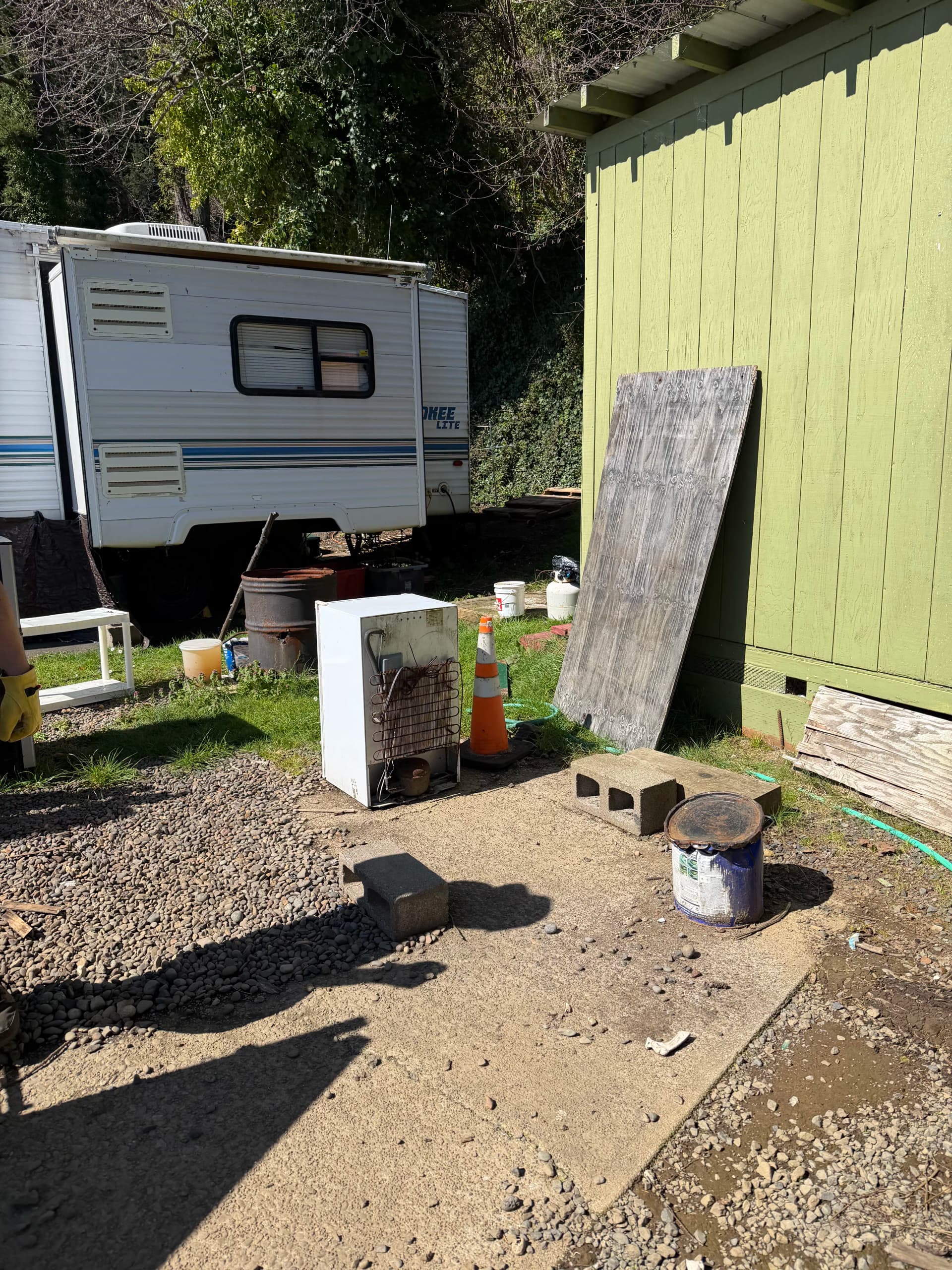Gallery photos for RV Site and Storage Cleanout for a Toledo Property Manager: Image #4