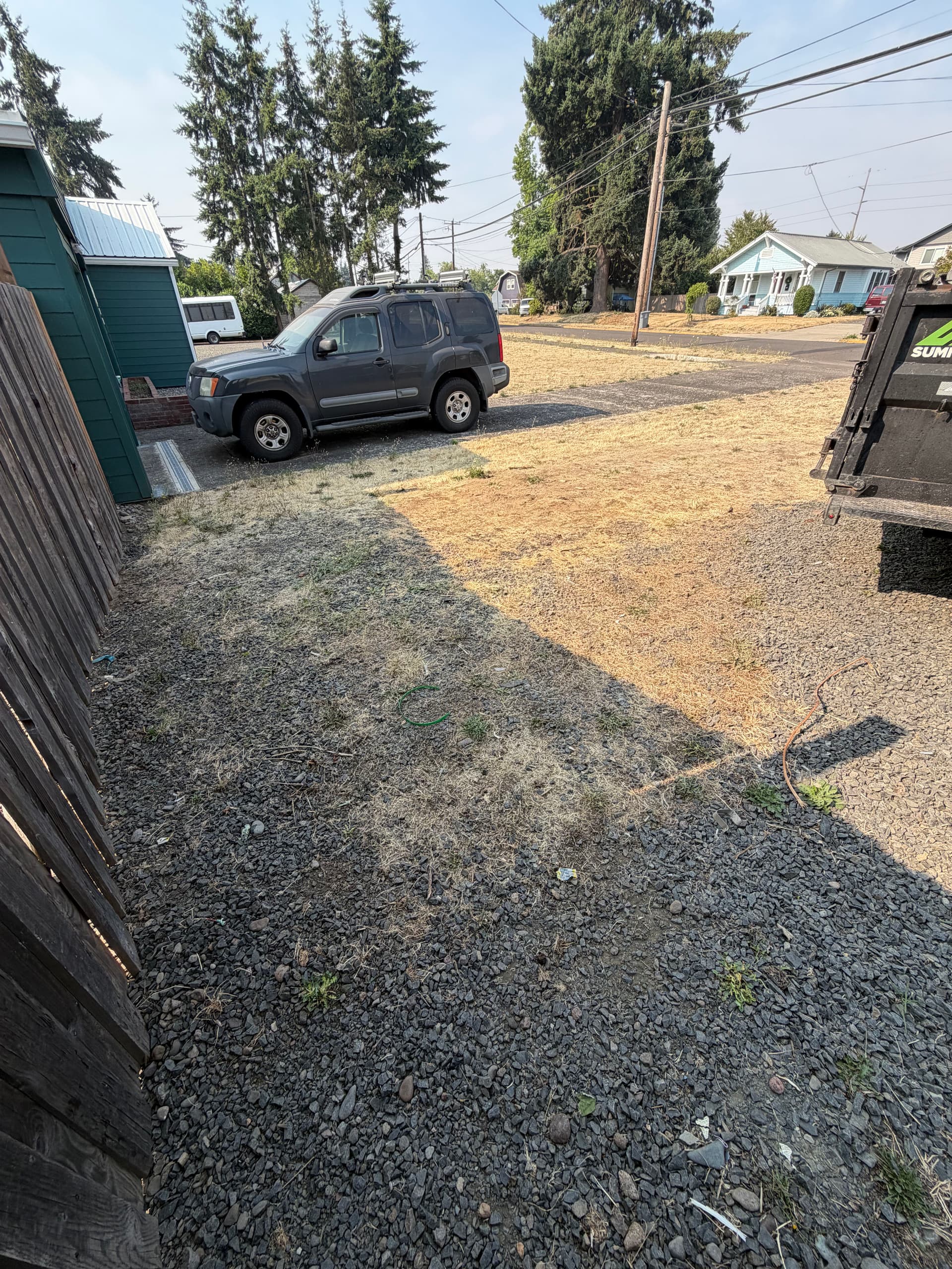 Gallery photos for Emergency Junk Removal Before New Owners Move In: Image #1