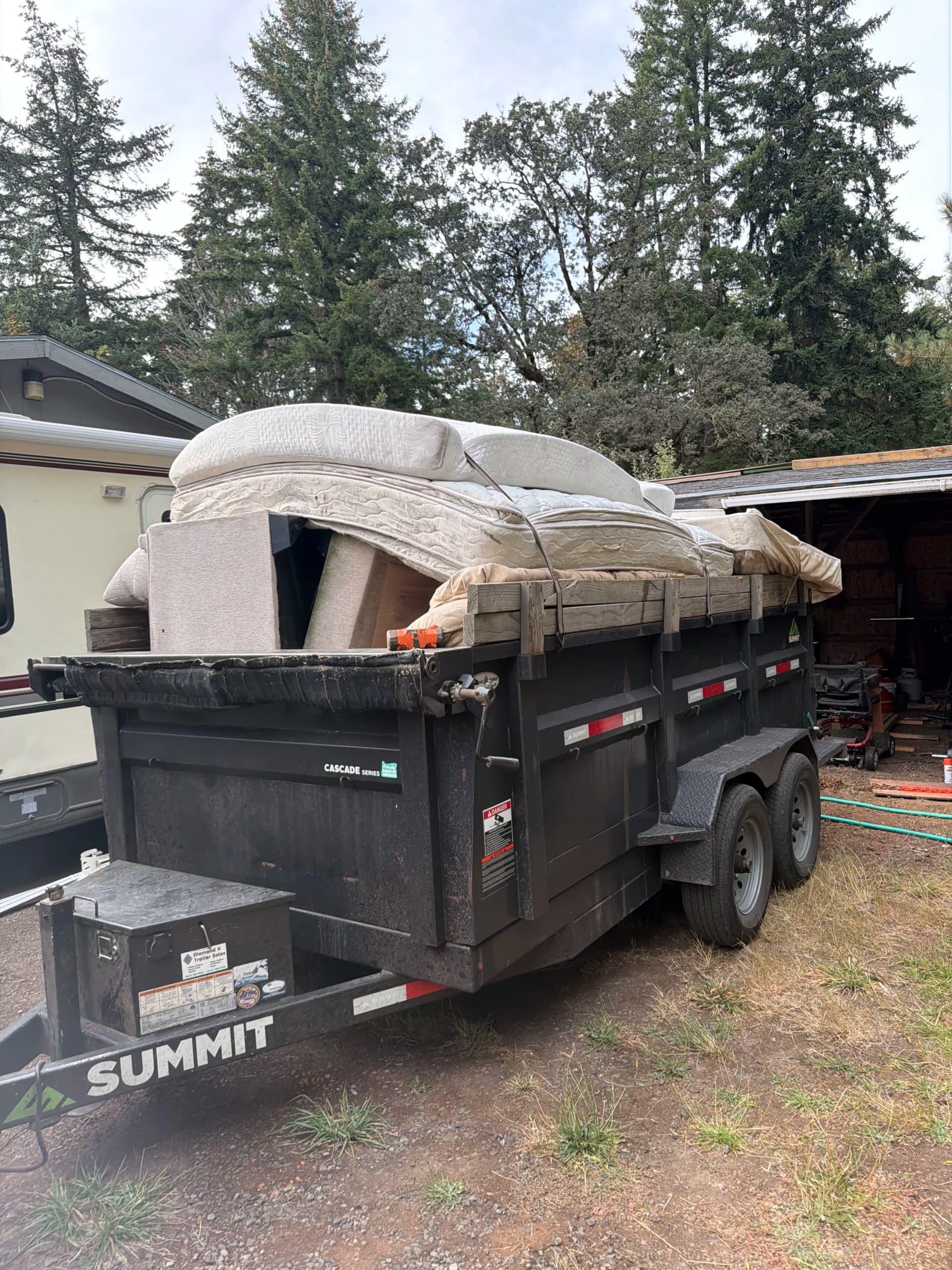 Bulky Junk Removal for a Stayton Commercial Property image