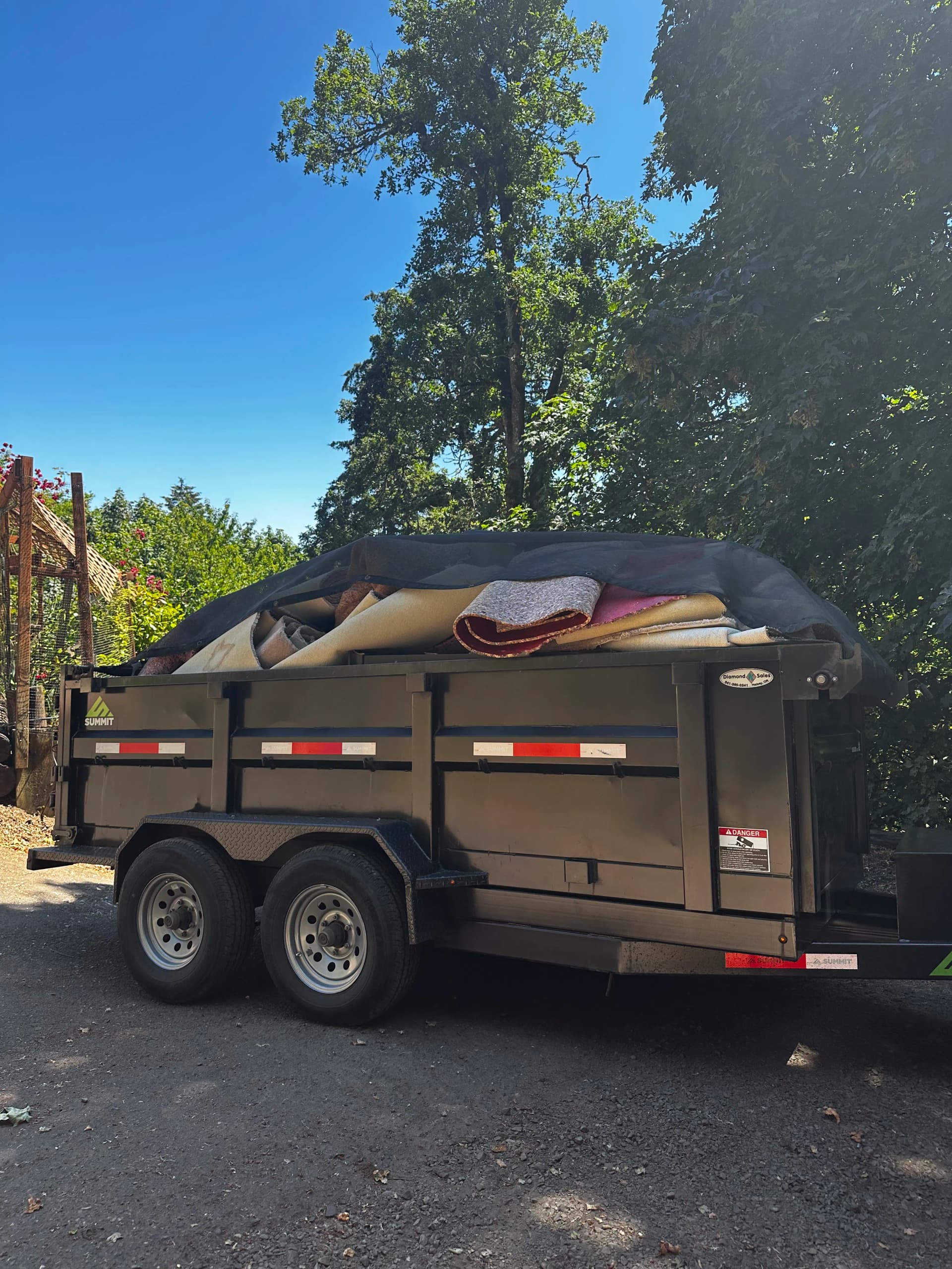 Gallery photos for Remodel Debris Hauled Out Fast - Two Trailer Loads Gone: Image #2