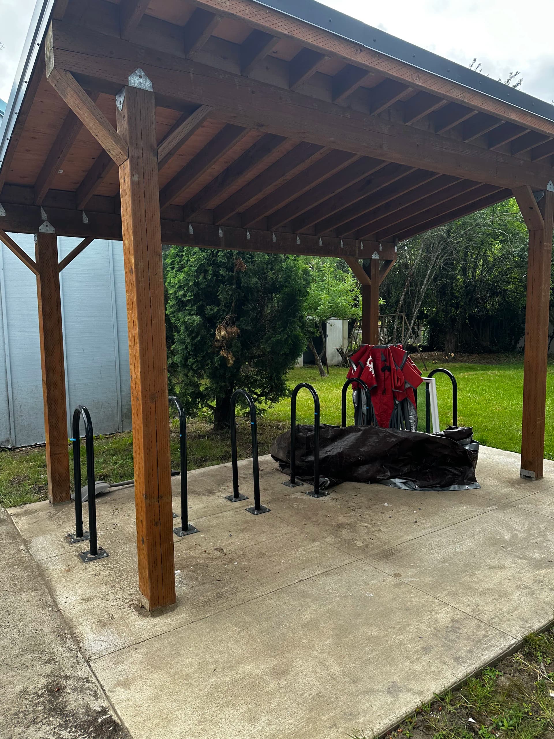 Gallery photos for Remodel Debris Removal That Keeps Your Job Site Moving: Image #4