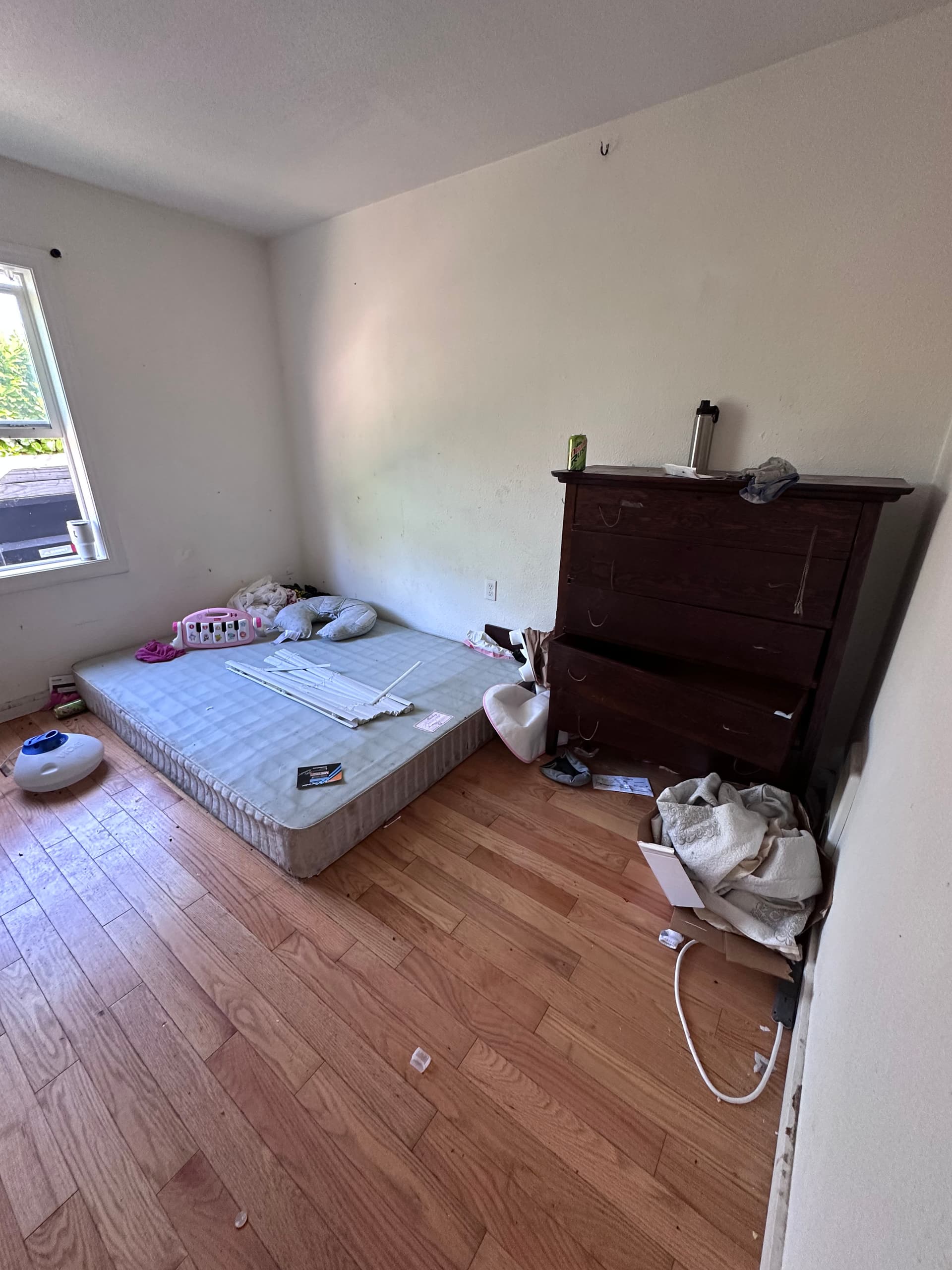 Gallery photos for Rental Cleanout Done Right in Lebanon OR: Image #2