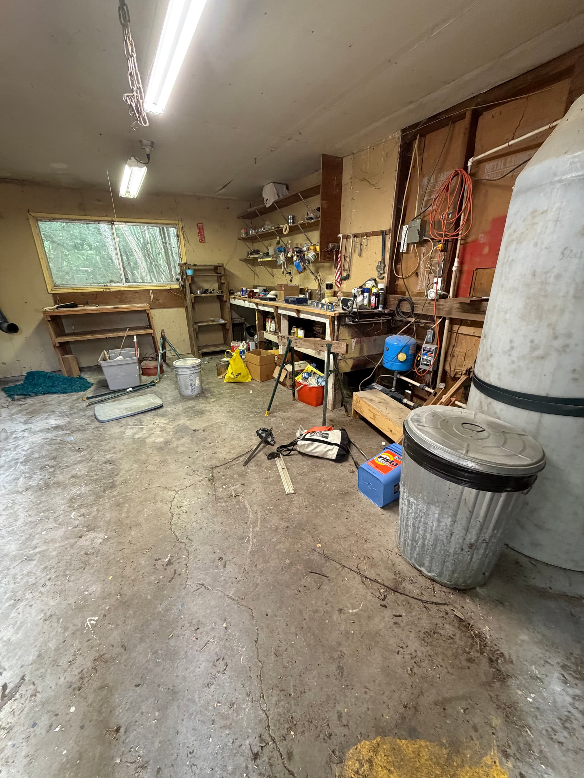 Gallery photos for Shop and Attic Cleanout Completed in Corvallis: Image #1